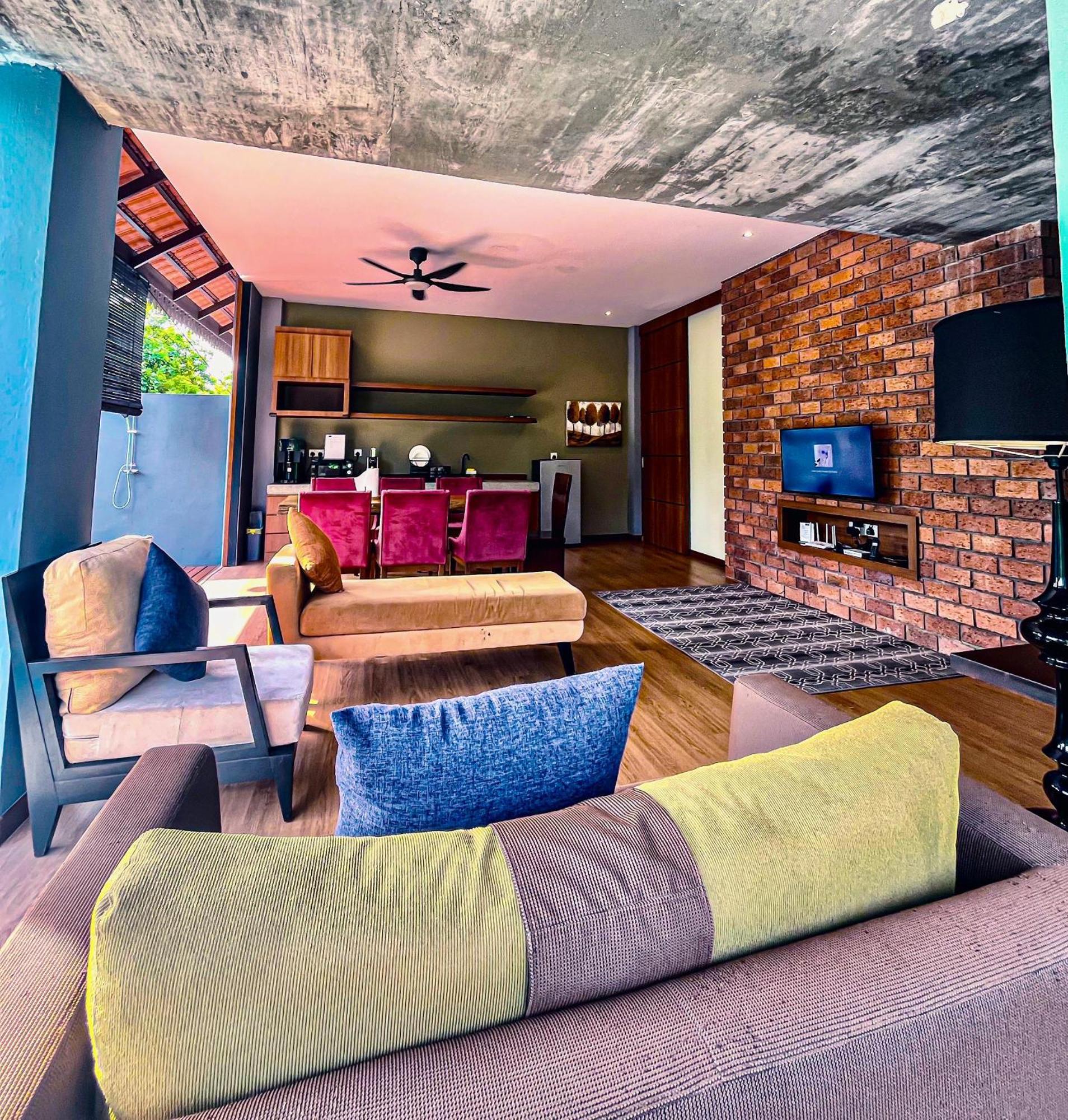 Royale Riviera Resort Private Pool Villas Pantai Cenang  Kültér fotó
